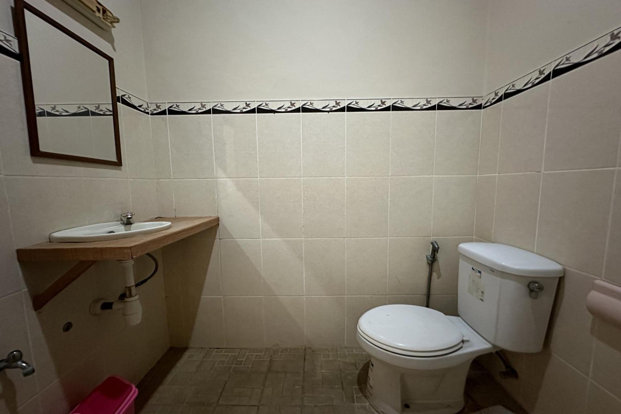 Legian Taxa Raya Guest House מראה חיצוני תמונה